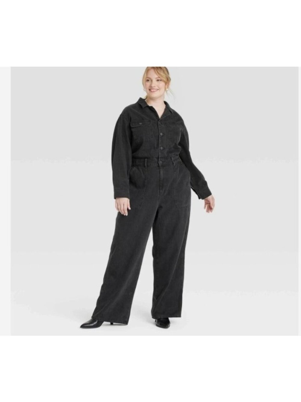 NWT Women's 17 Long Sleeve Utility Baggy Denim Jumpsuit - Universal Thread J1701